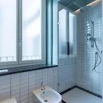 Design With Large Terrace Apartment *
