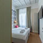 Design With Large Terrace Apartment *