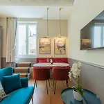 Apartment Design With Large Terrace *