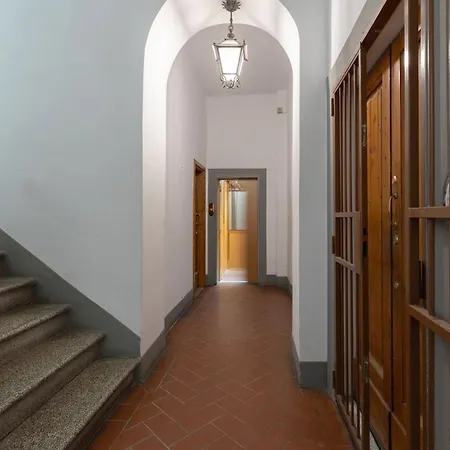 Apartment Design With Large Terrace Florenz