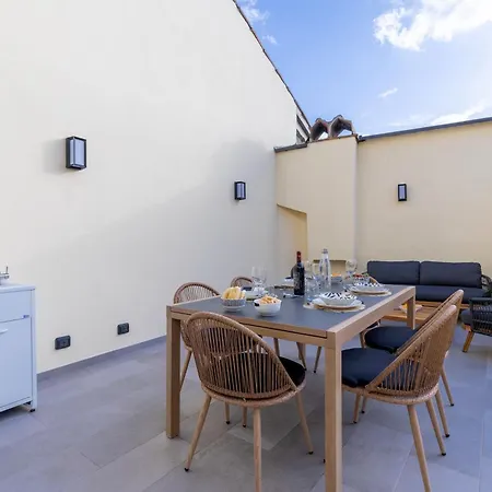 Design With Large Terrace * Florenz