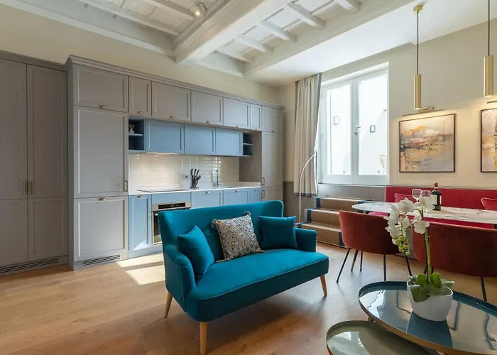 Design In Daire *